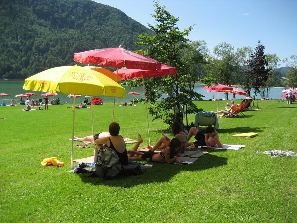 Haus Hirschpoint Hotel Faistenau Kültér fotó